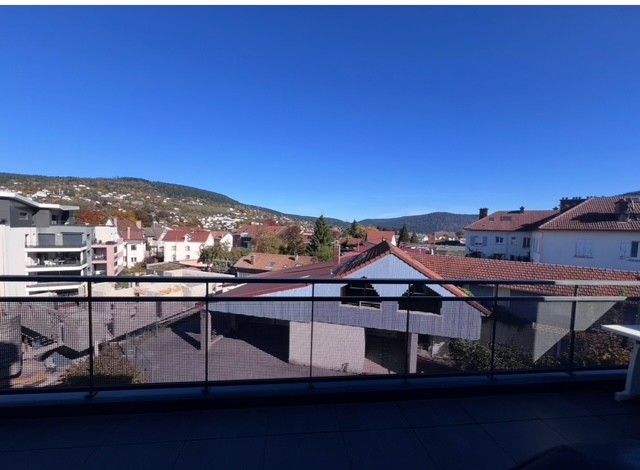 Beau 2 pièces terrasse Gerardmer rue du Lac !