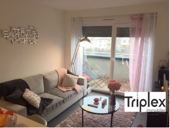 STUDIO 23,86m² avec balcon et parking