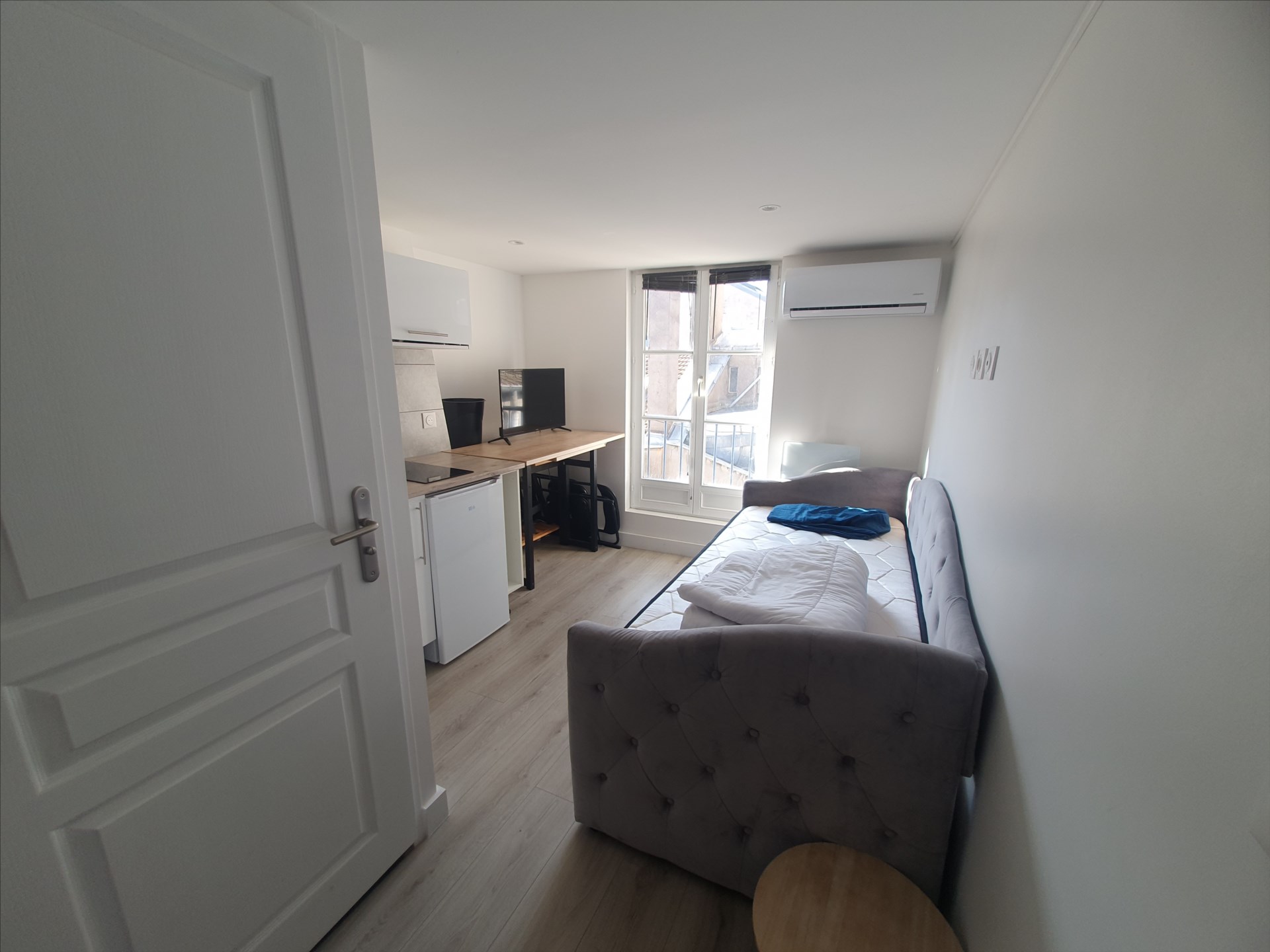 Hyper-centre de Nancy, studio meublé de 11,63m² refait à neuf