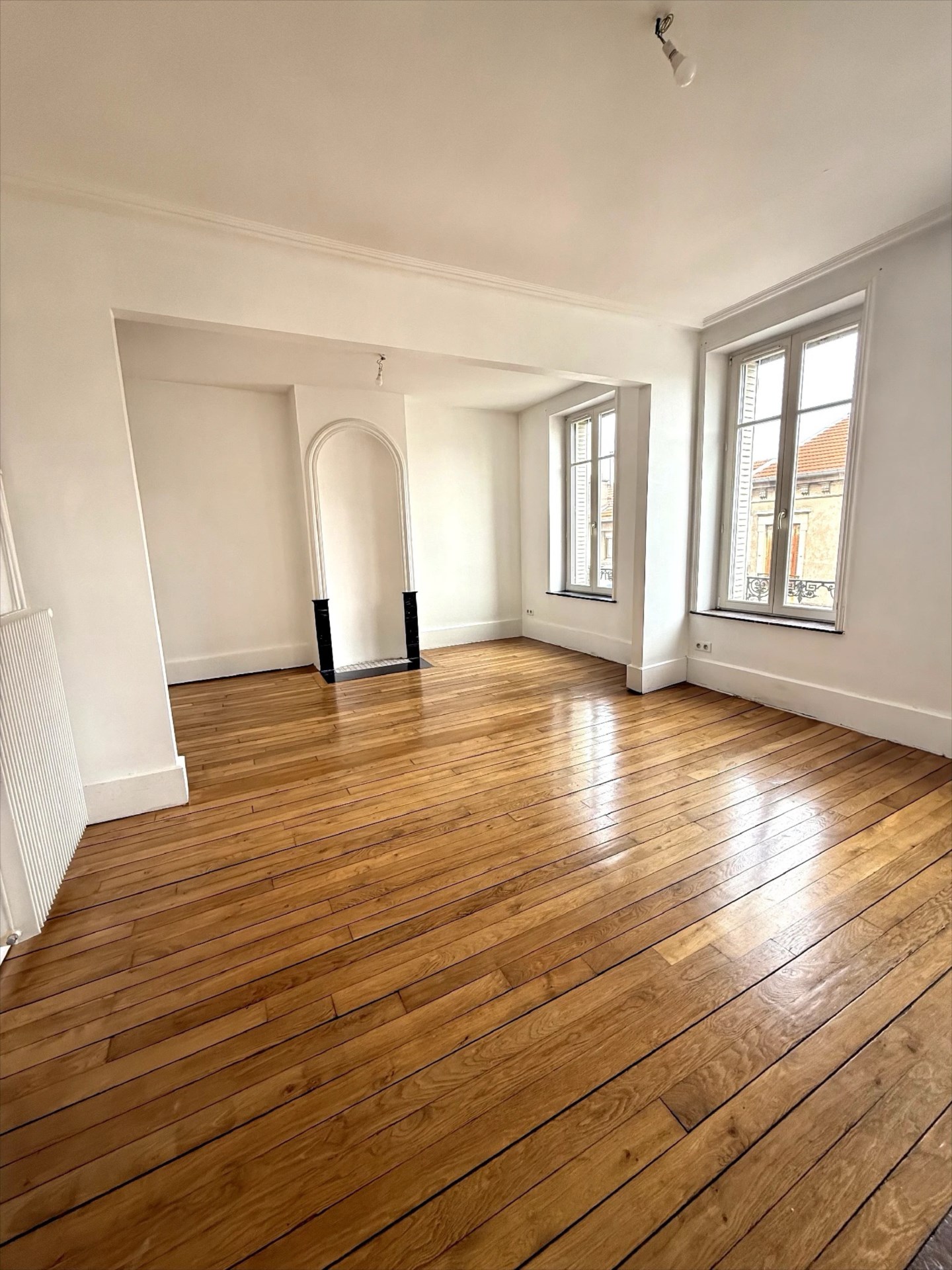 FOCH – SAINT LEON A NANCY, duplex 6 pièces de caractère en très bon état