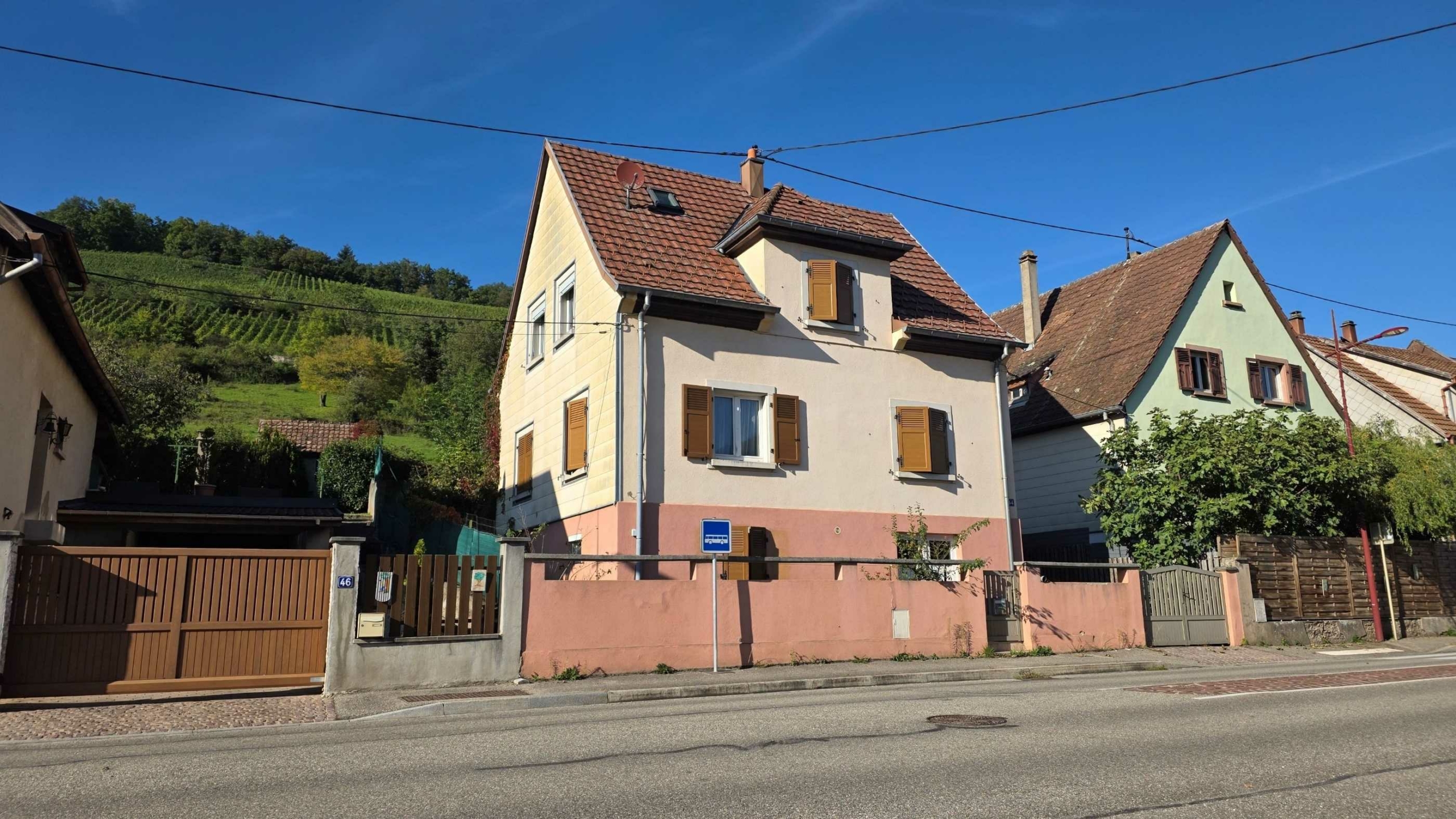 MAISON 5 pièces 100M² SUR 5 ARES