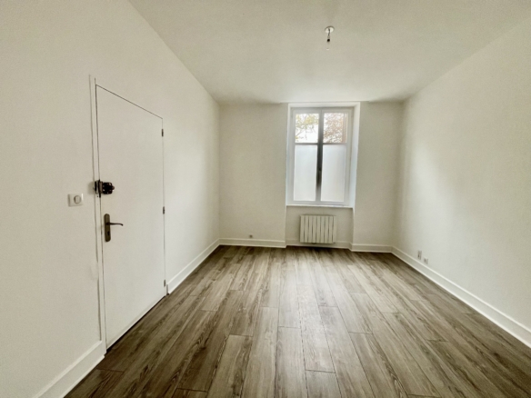 NANCY PLACE CARNOT – COURS LEOPOLD