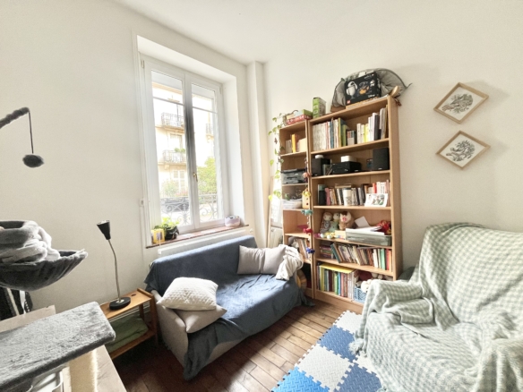 NANCY FAUBOURG DES TROIS MAISONS – F3 EN REZ-DE-CHAUSSÉE AVEC JARDIN COMMUN