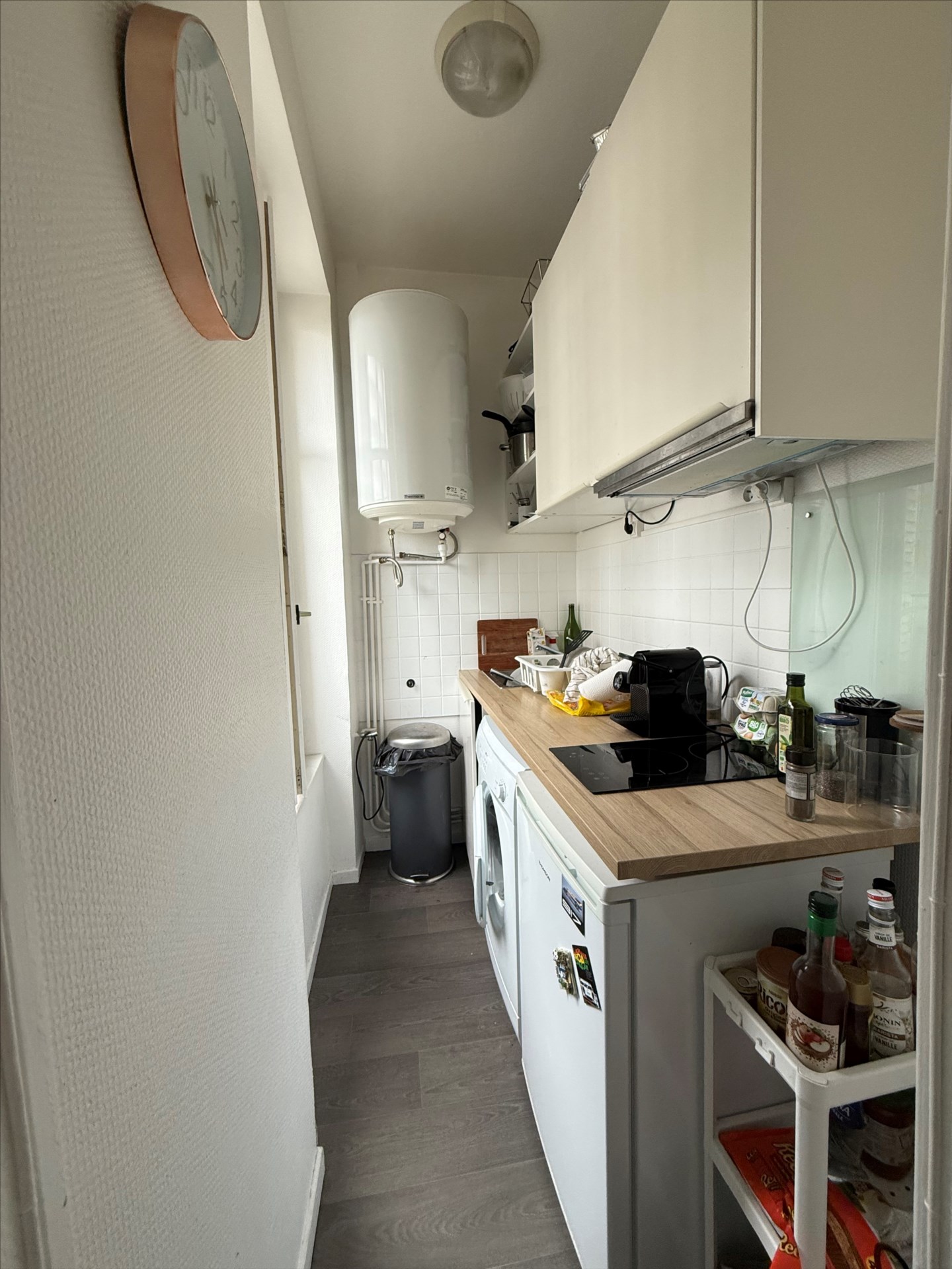 QUARTIER MON DESERT, à deux pas de la Gare 2 pièces meublé en très bon état