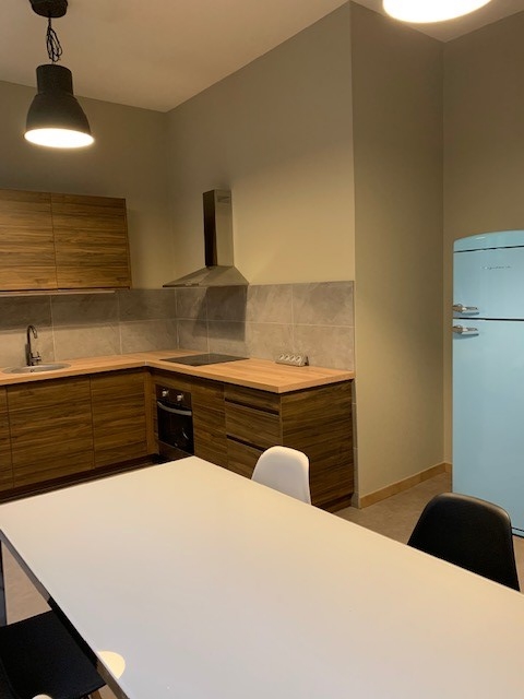 A deux pas de la place Stanislas, appartement de caractère de 130m² entièrement rénové et meublé