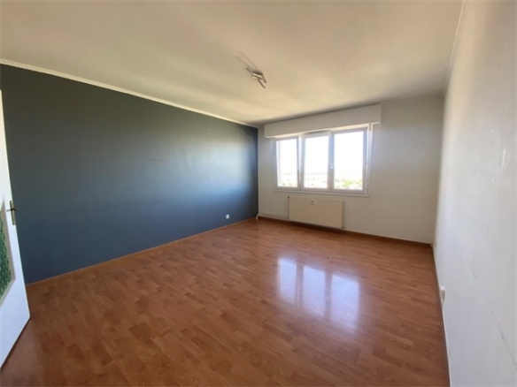 COLMAR PASTEUR T3 DERNIER ETAGE
