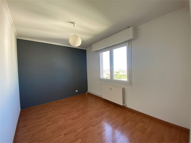COLMAR PASTEUR T3 DERNIER ETAGE