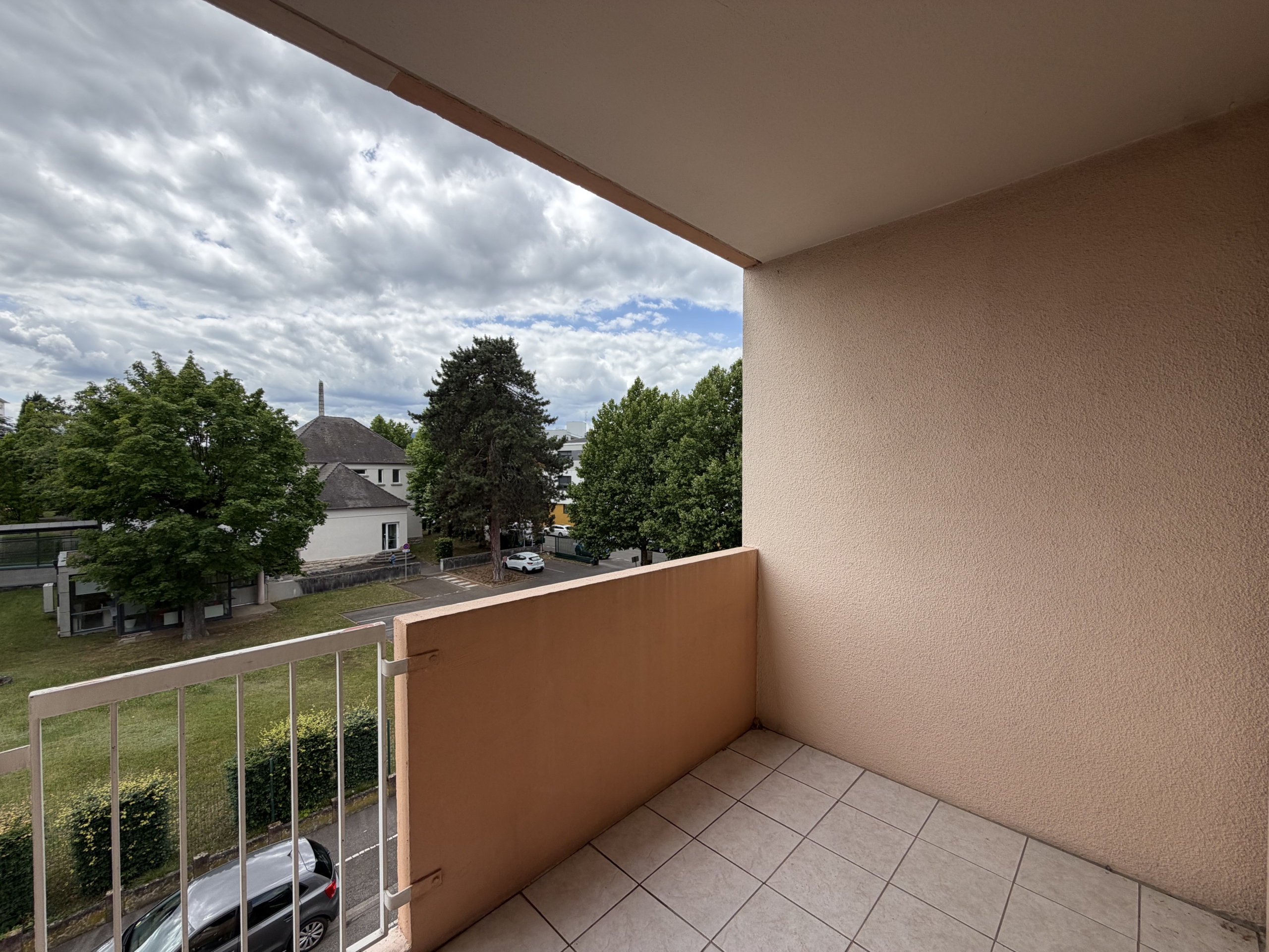 Lumineux 2 pièces avec loggia – COLMAR Saint Joseph