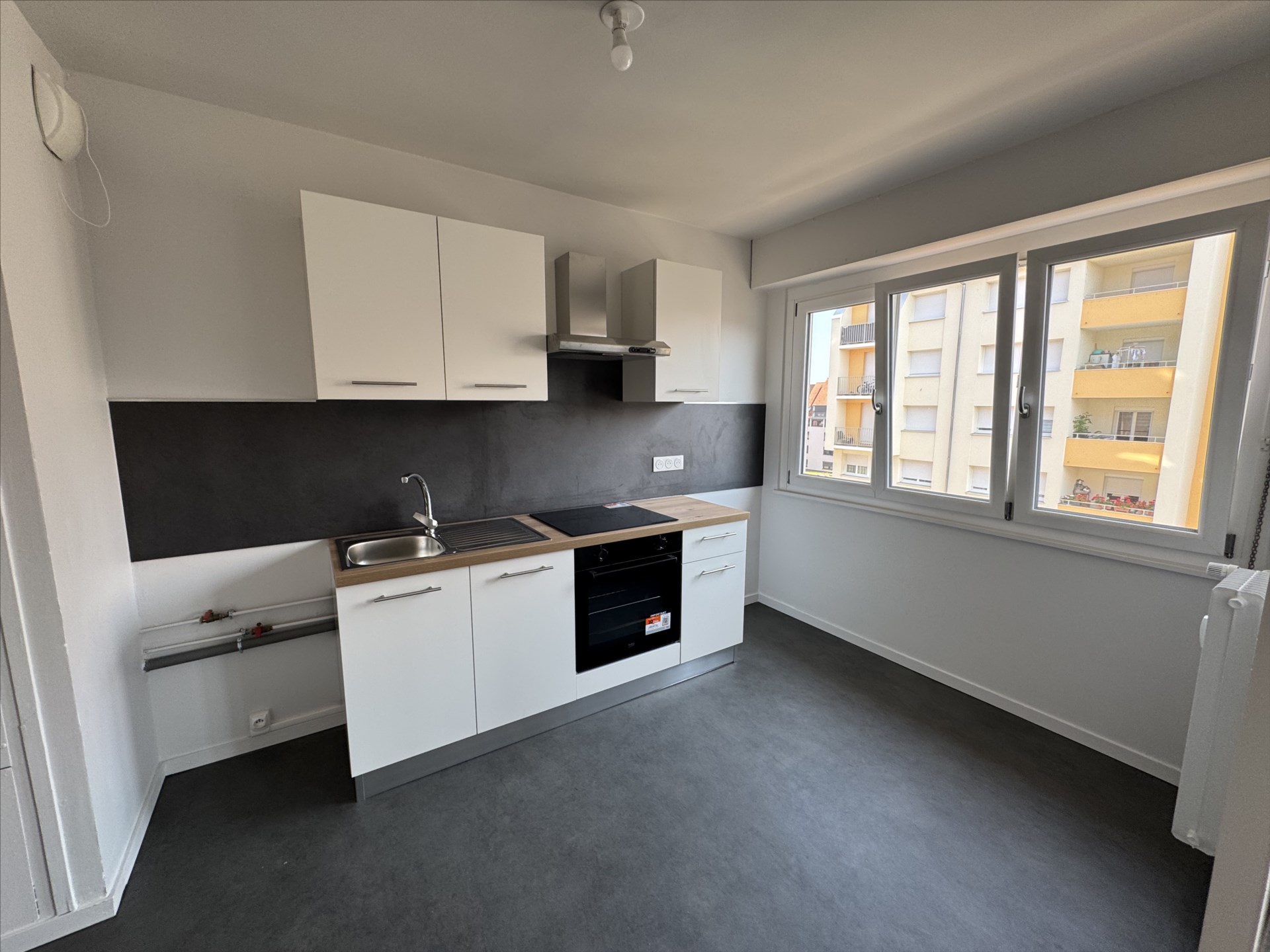 Appartement 2 pièces avec garage – Rénové – COLMAR Centre