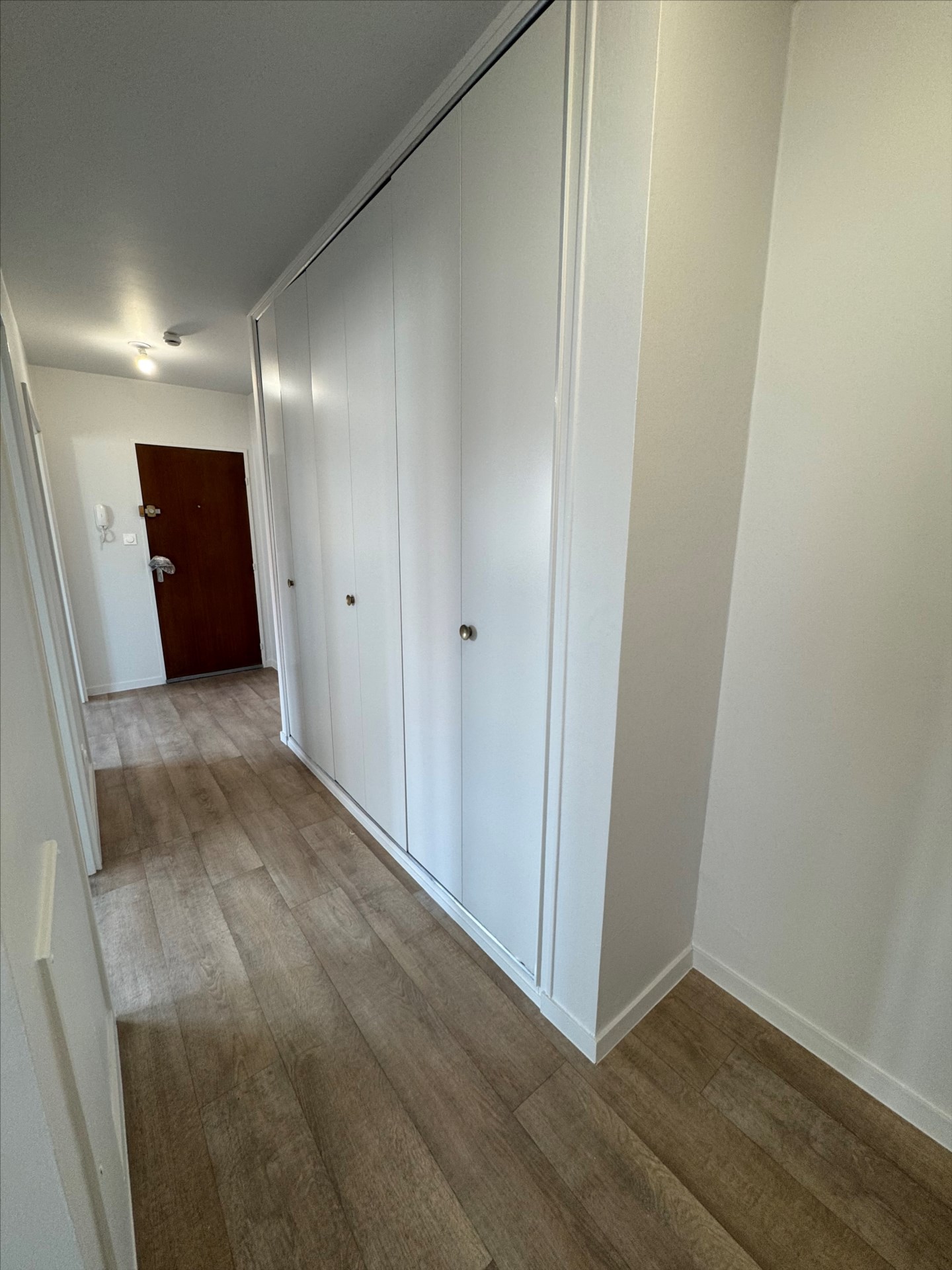 Appartement 2 pièces avec garage – Rénové – COLMAR Centre