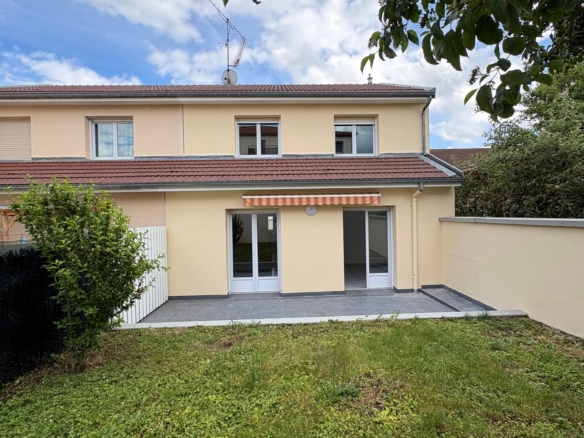 MAISON – TROIS CHAMBRES – SAULXURES