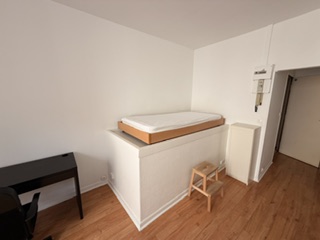 NANCY CARNOT – STUDIO MEUBLE PROCHE GARE, FAC DE DROIT ET LYCEE POINCARE