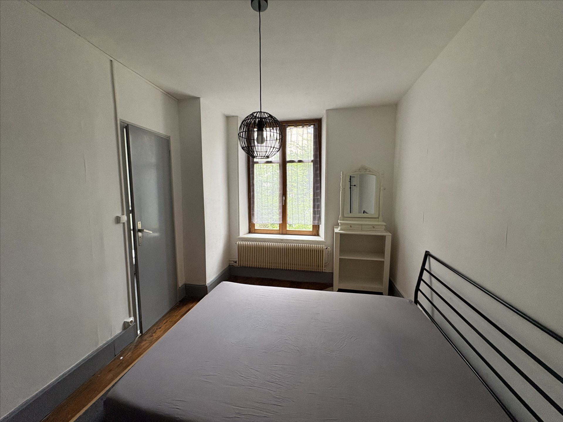 NANCY FAUBOURG/ PEPINIERE  F2 MEUBLE