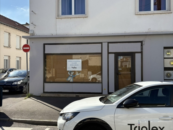 Local commercial à Tomblaine