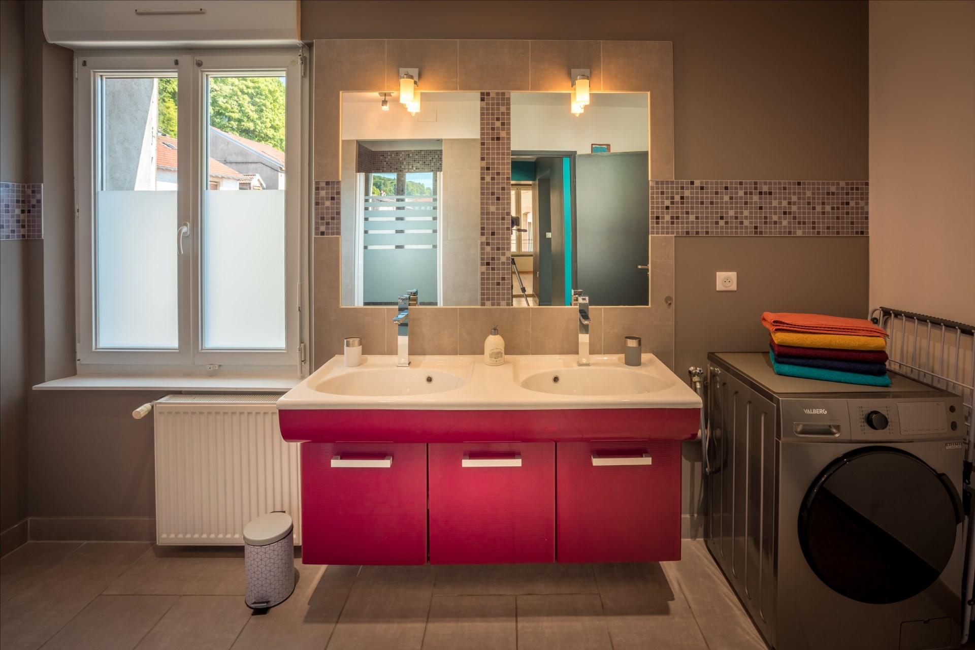 Appartement 3 pièces entièrement rénové – 68,98 m²