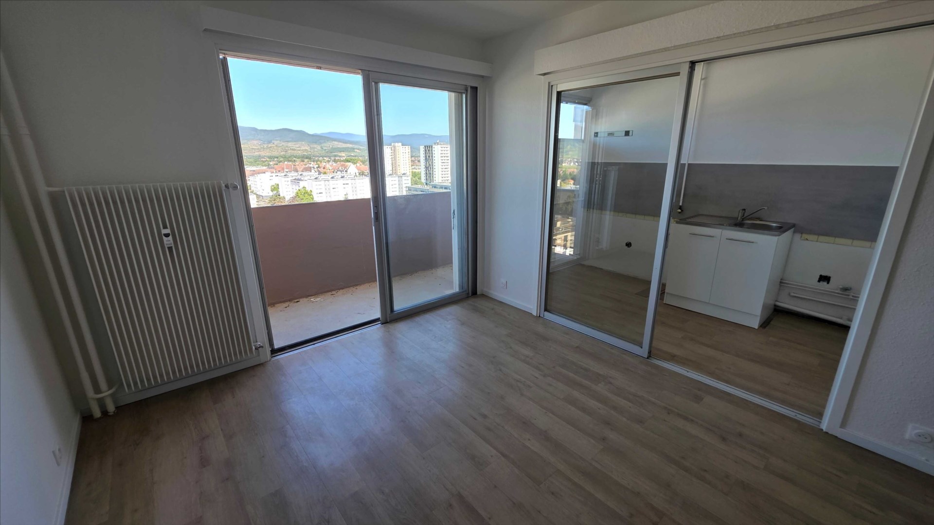 PASTEUR T1 37M² AVEC BALCON