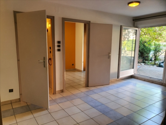 Appartement 2 pièces avec jardin en Résidence avec piscine COLMAR