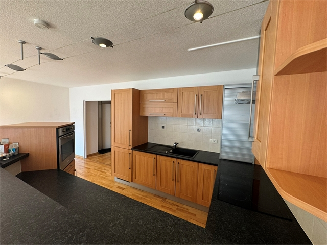 Appartement 3 pièces de 92 m² avec balcon et garage – COLMAR Centre