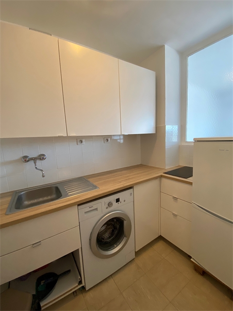 Joli F1 de 25 m² meublé avec balcon – COLMAR SAINT JOSEPH