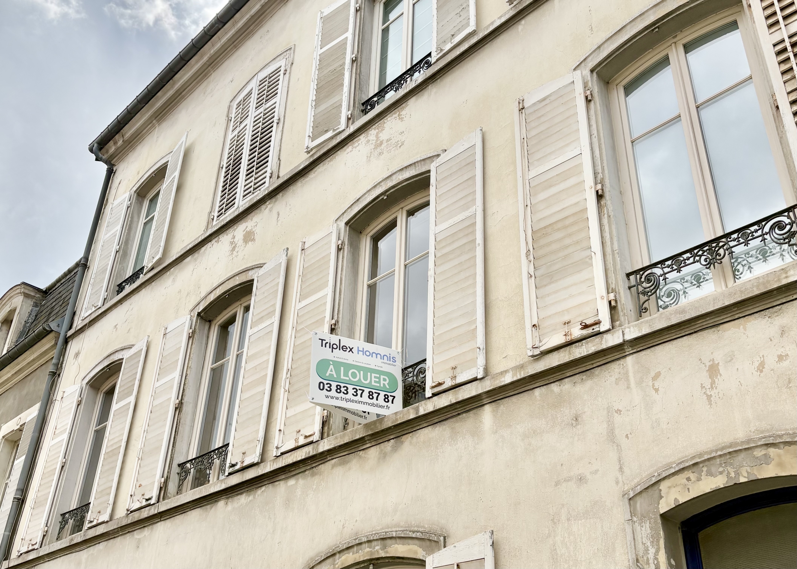 NANCY PROCHE GARE/ QUARTIER FOCH – F4 AVEC STATIONNEMENT ET JARDIN