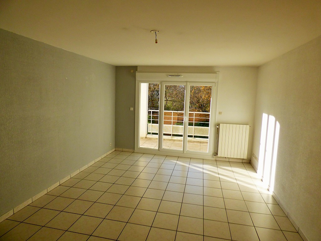 LAXOU VILLAGE/MAIRIE, F3 AVEC EXTERIEUR