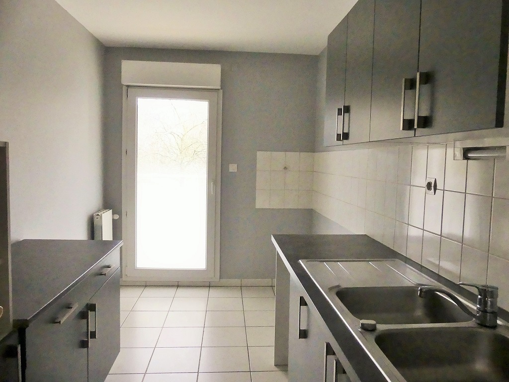 LAXOU VILLAGE/MAIRIE, F3 AVEC EXTERIEUR