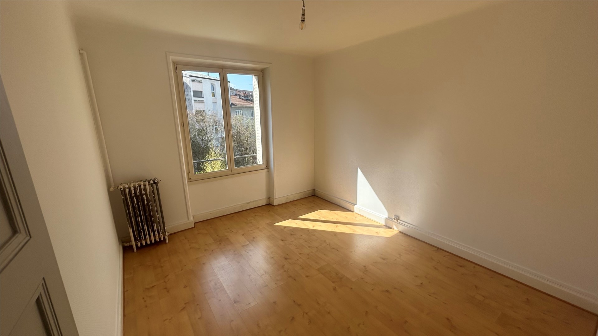 Proche Artem, Appartement 3 pièces de 56.85m²