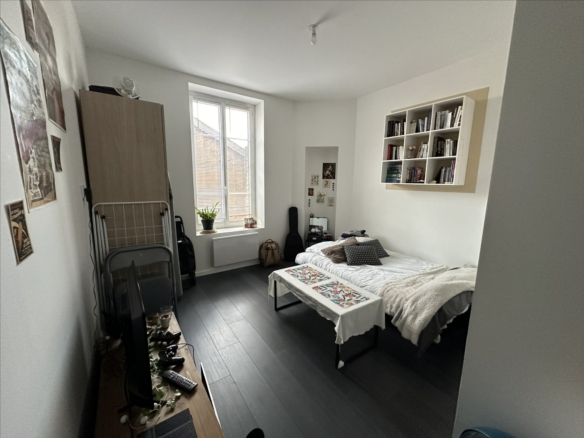 Studio meublé de 17.77 m² – Secteur Gare