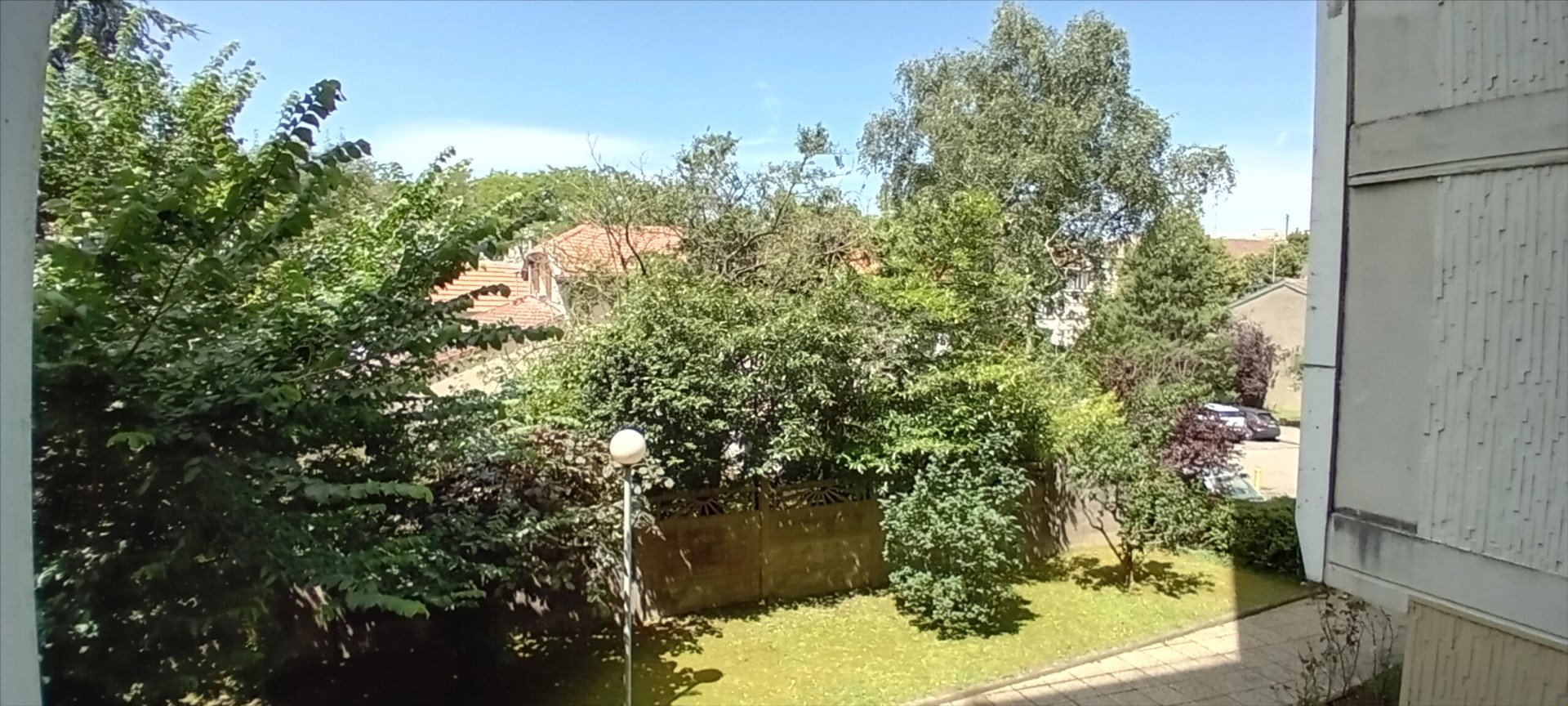 Quartier Saurupt, agréable F1 pièces avec grand balcon
