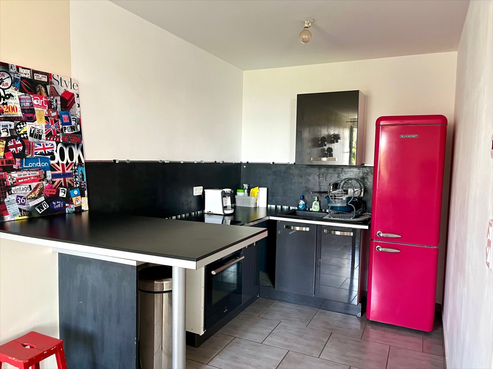 Appartement meublé 2 pièces avec places de parking LAY-SAINT-CHRISTOPHE