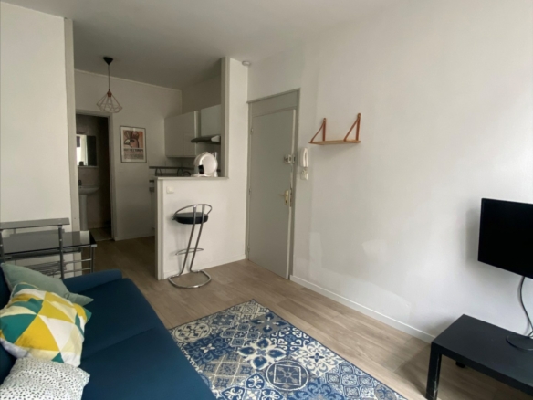 Place Carnot Fac de droit – Studio meublé
