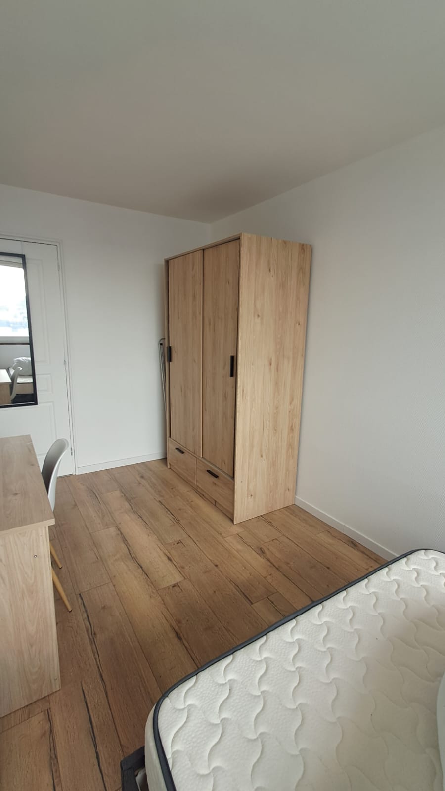 HYPER CENTRE – NANCY – APPARTEMENT 4 CHAMBRES MEUBLE