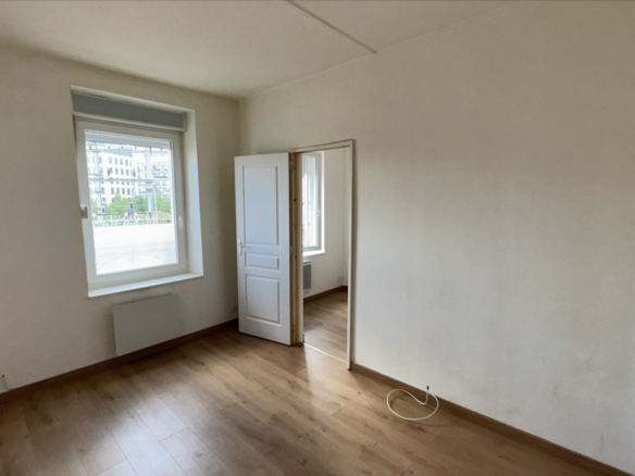 QUARTIER MON DESERT DE NANCY, F2 de 28m² en bon état