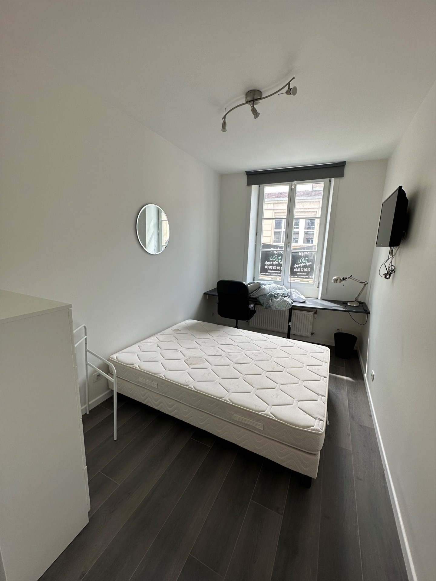 Chambre avec SDB privative dans colocation – Nancy Cours Léopold