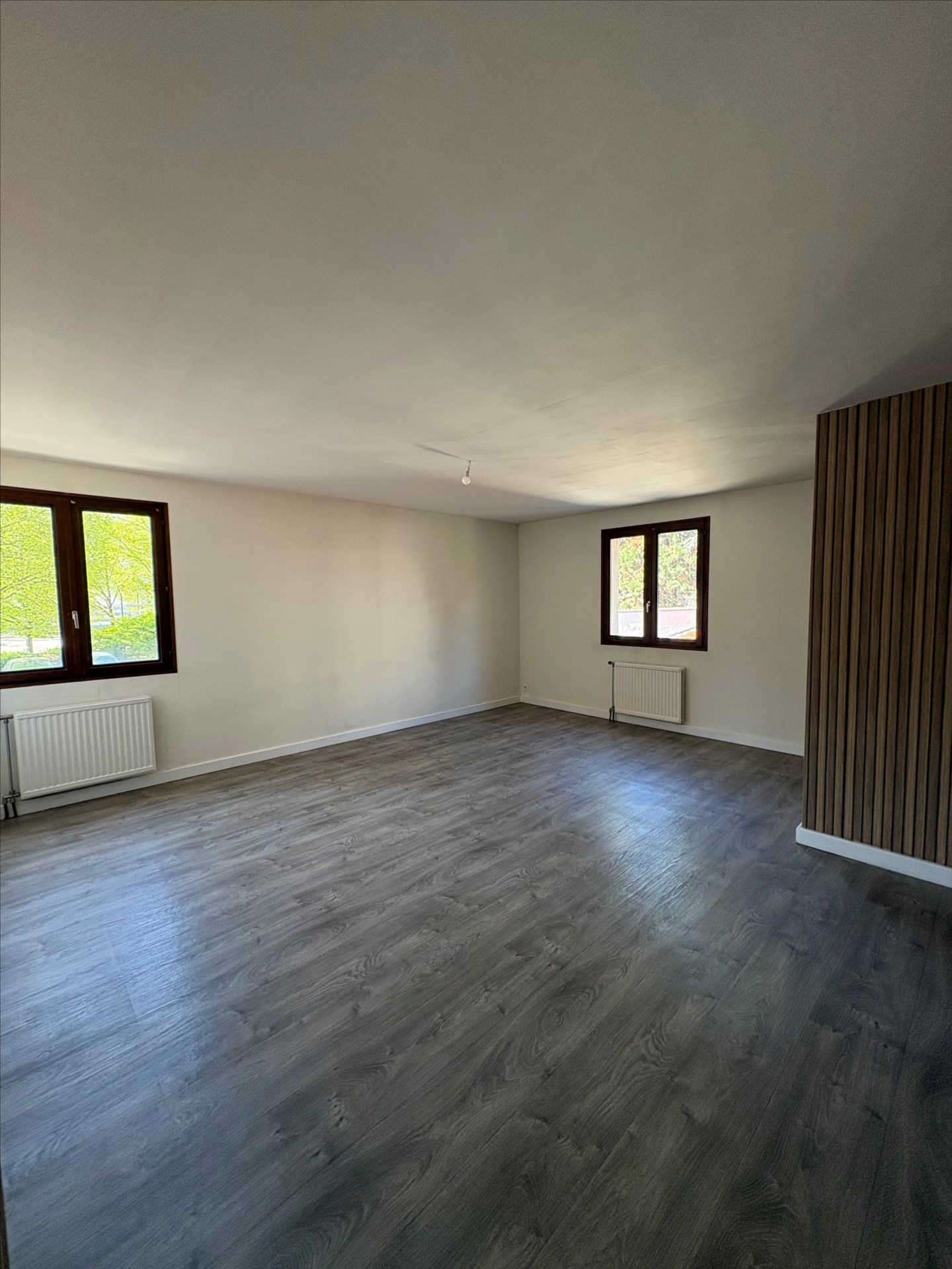 HOPITAL CENTRAL NANCY – Appartement T4 avec balcon et garage privatif