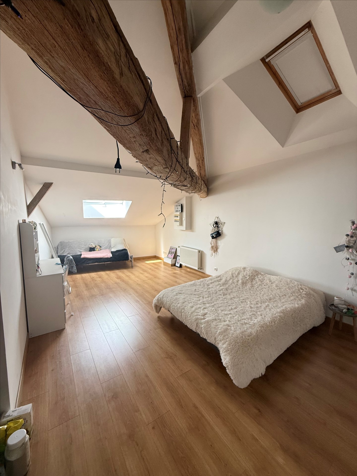 EN EXCLUSIVITE, MAISON DE VILLAGE DE 234m² en bon état avec terrasse