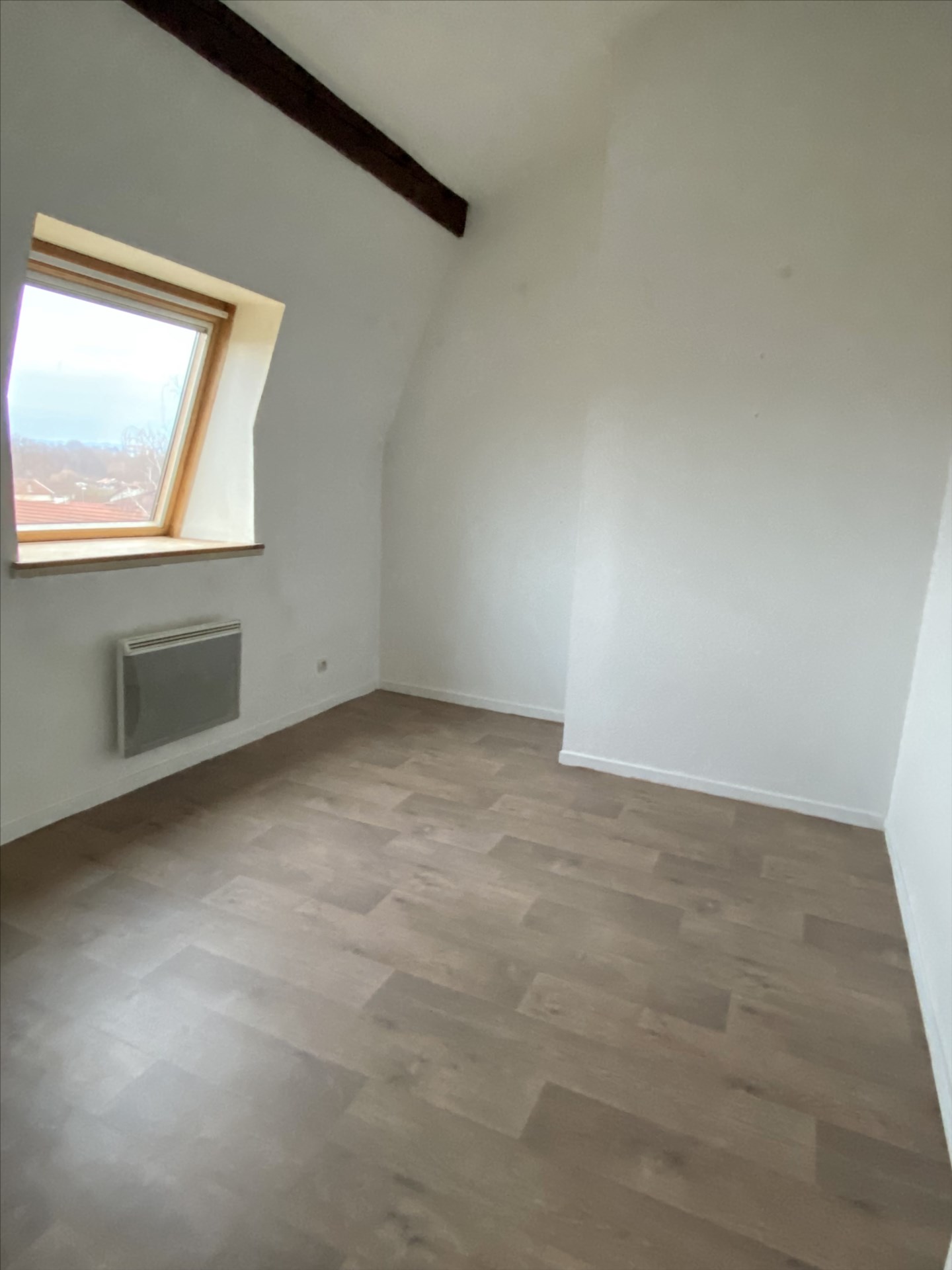 Duplex 3 pièces avec place de parking privative