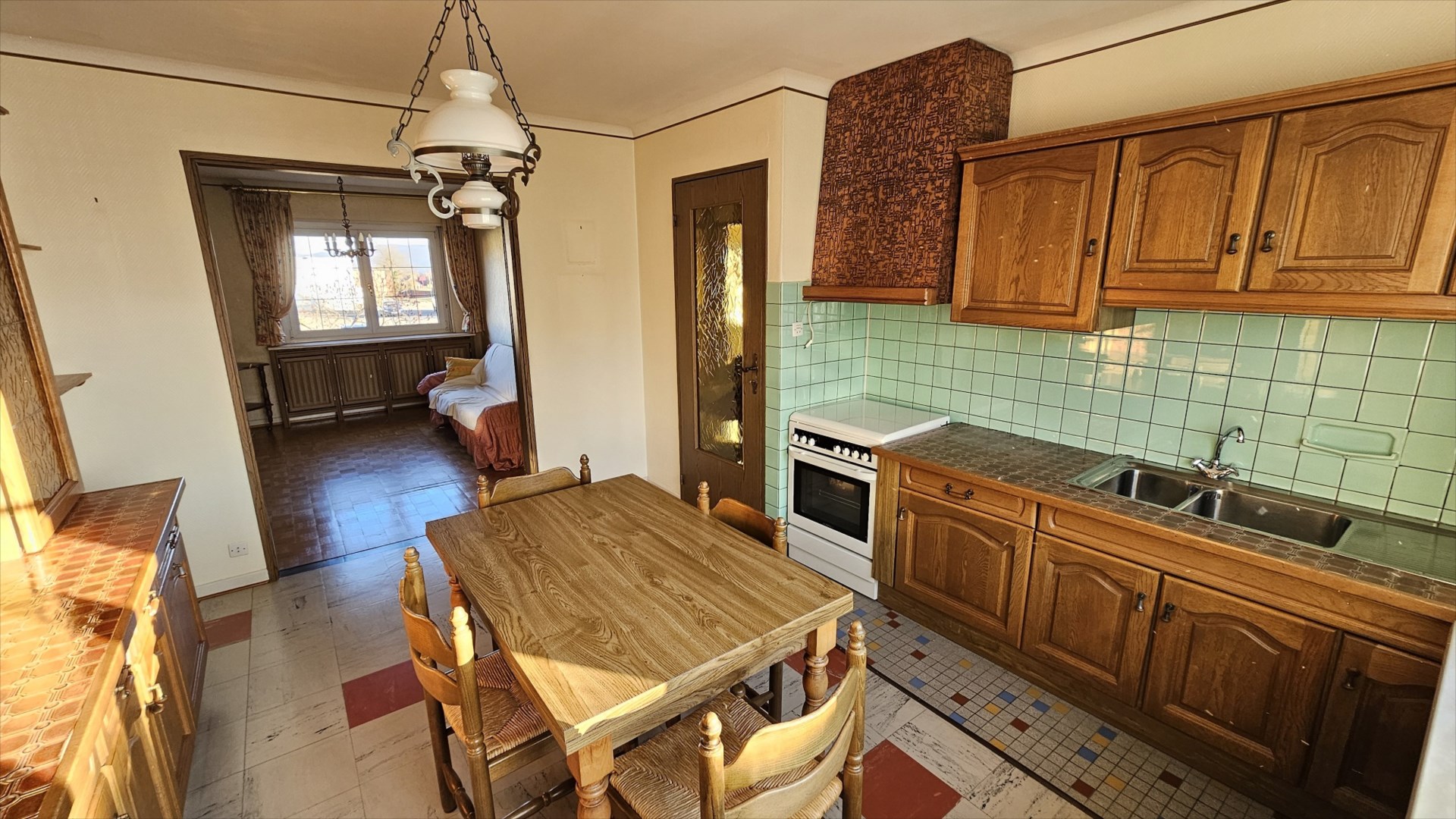 MAISON T6 135 M² SUR 15 ARES
