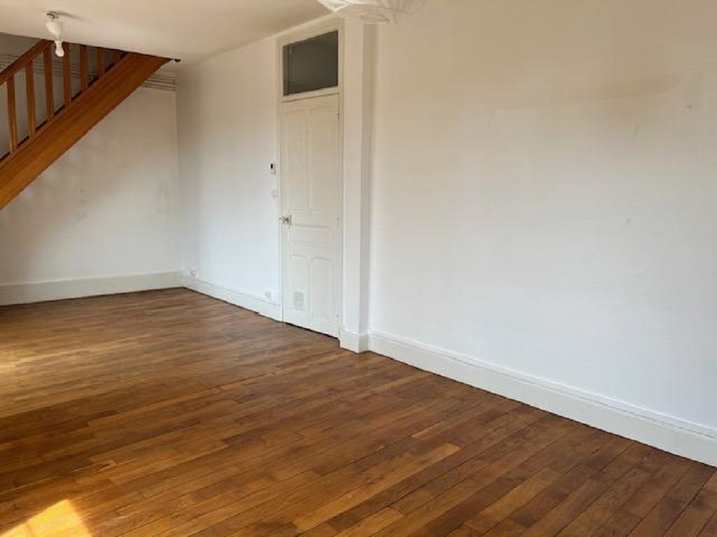 NANCY – Proche PLACE CARNOT,