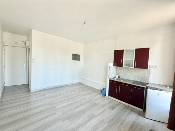 Appartement T1- Charles III- 22 m²