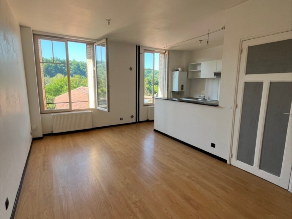 Appartement 3 pièces – rue de la Gare LIVERDUN