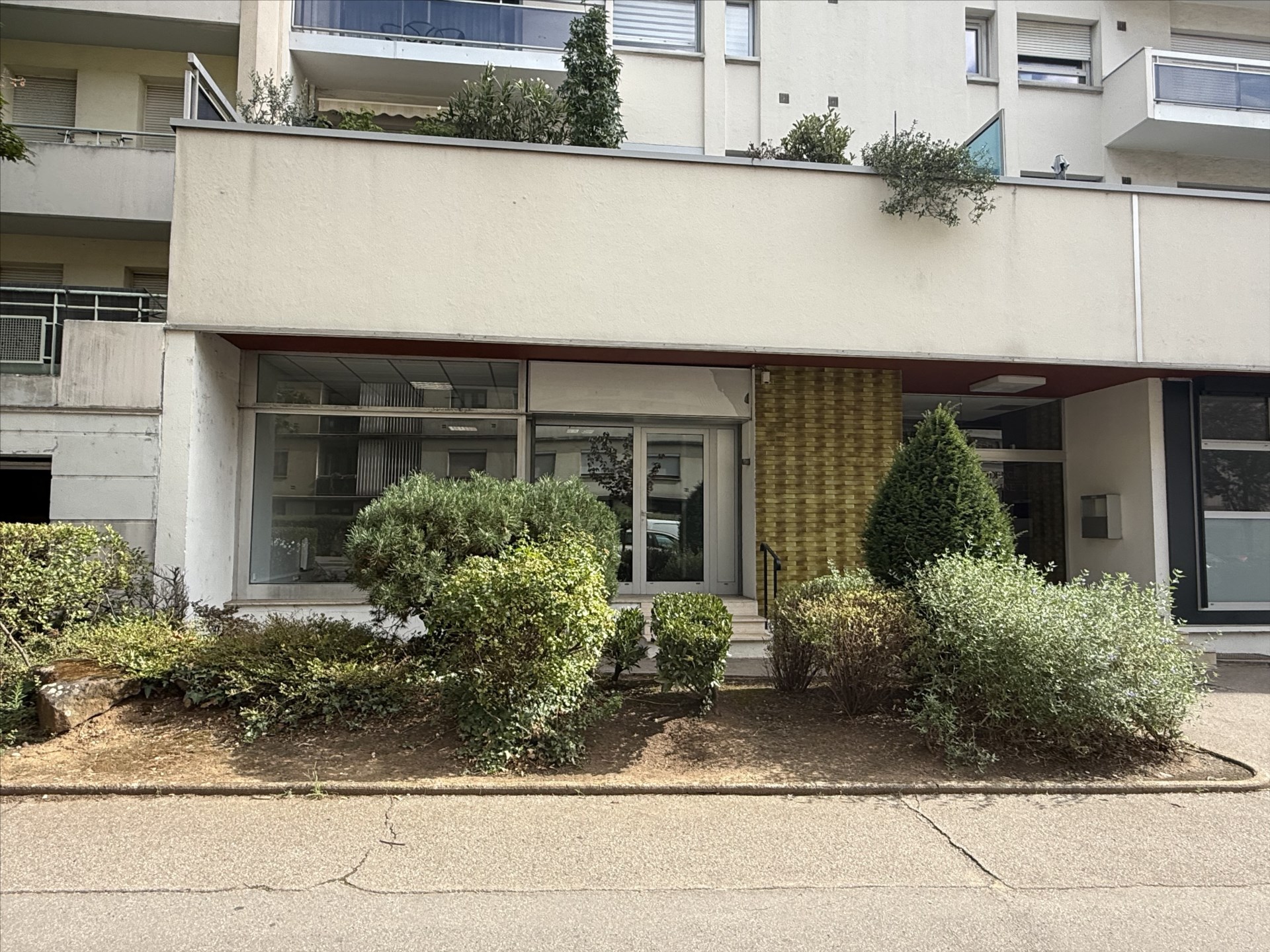 Rue jeanne d’Arc à NANCY, Local professionnel de 90m² à vendre