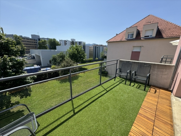 T2 avec balcon exposé sud – Calme & sans vis-à-vis – COLMAR Saint Joseph