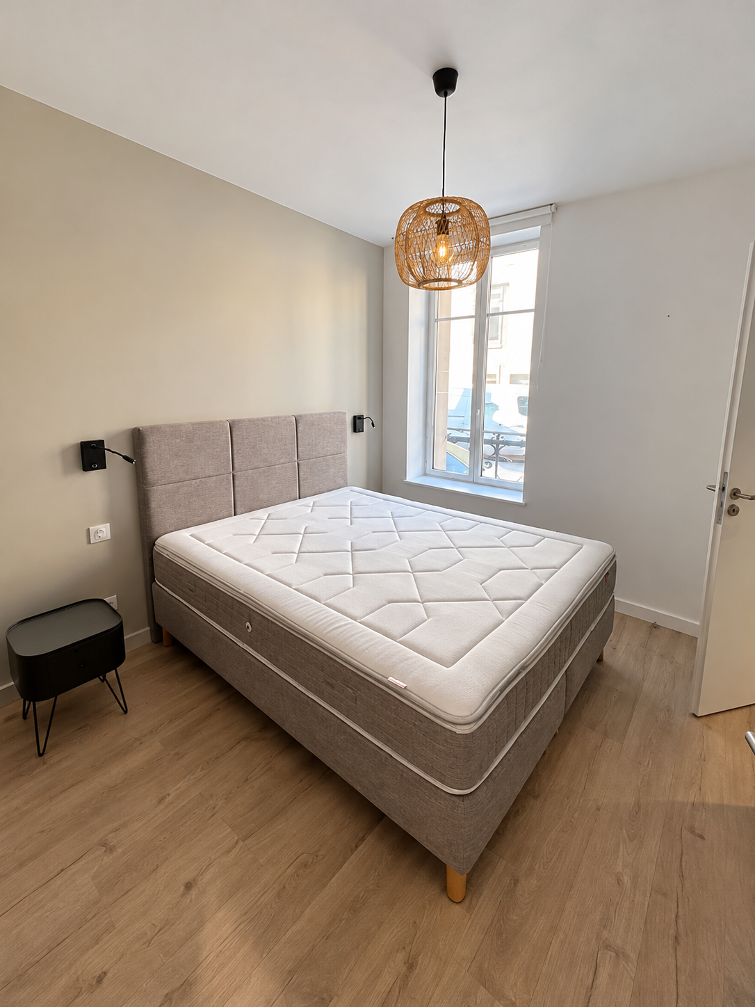 Appartement de standing 2 pièces avec terrasse – NANCY