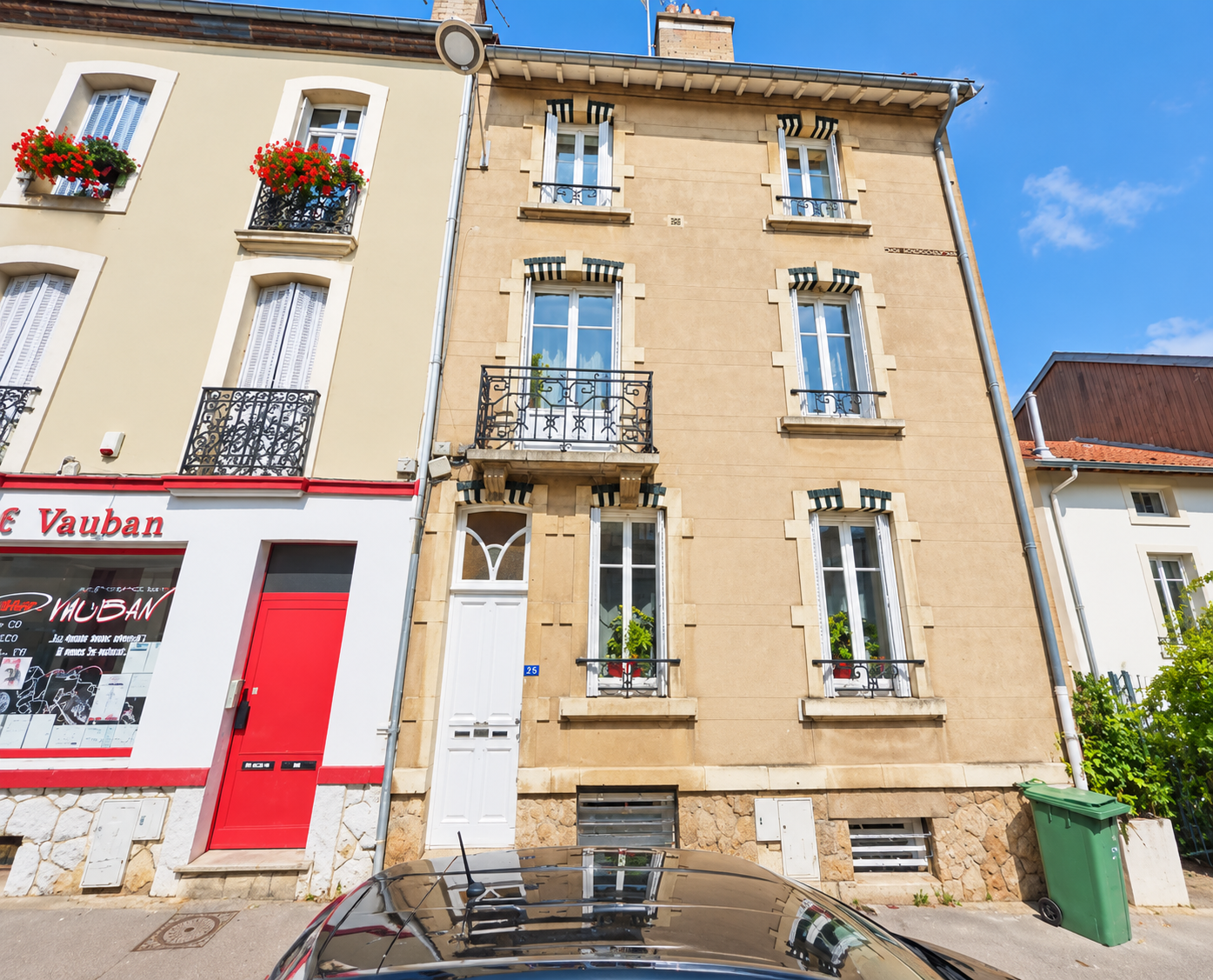 Studio avec salle d’eau privative dans vaste maison avec espaces communs