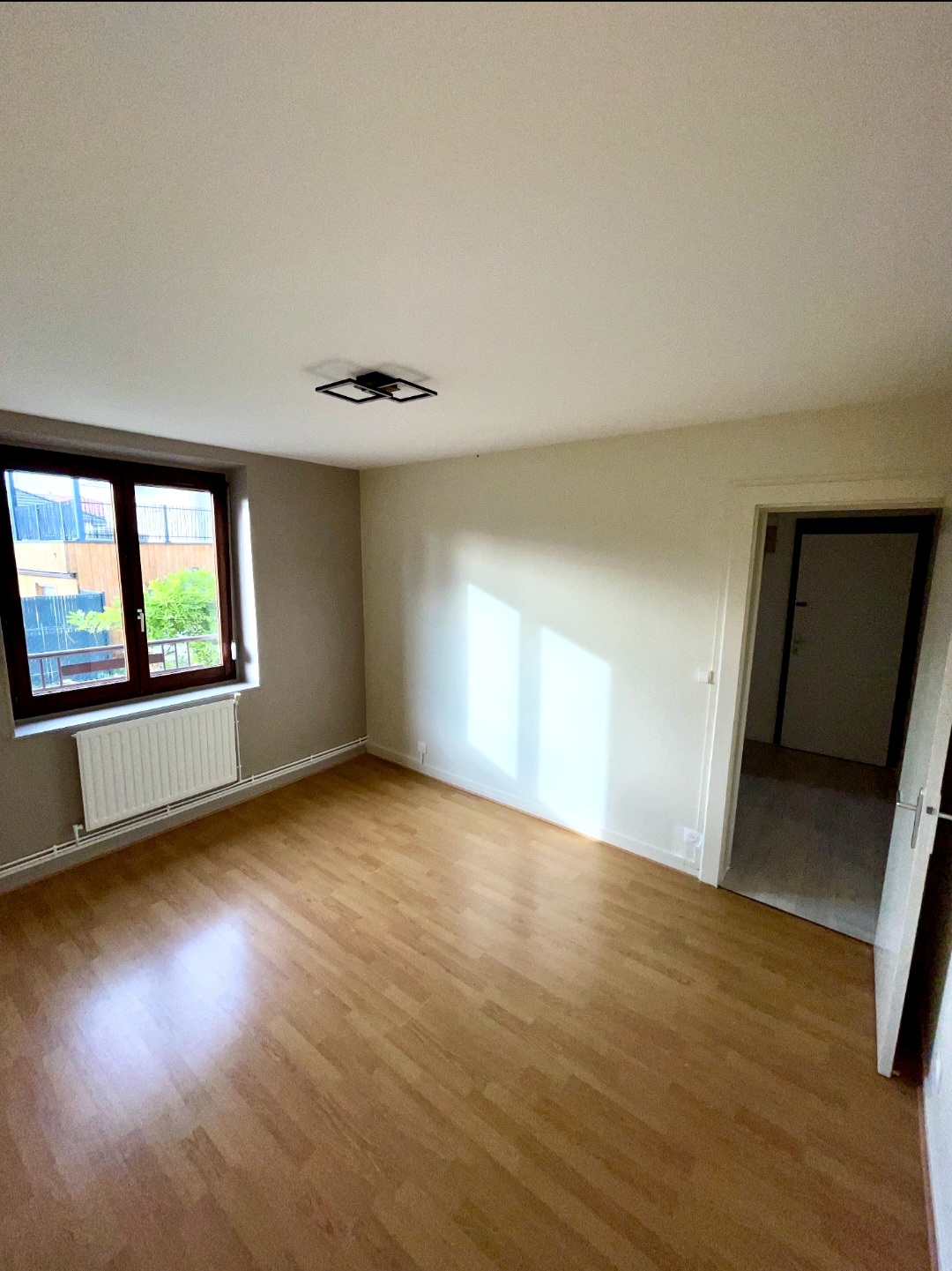 TOUL – Face aux promenades – 2 pièces rénové de 38m²