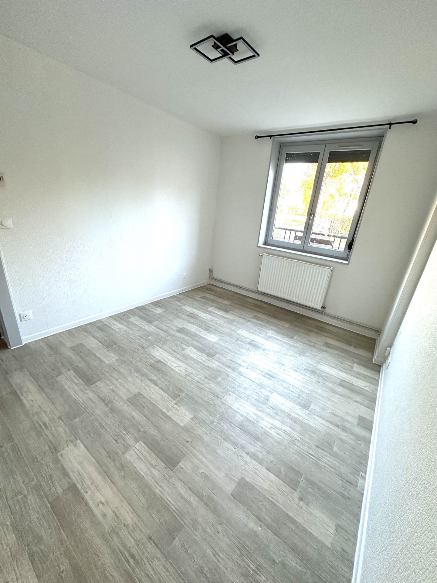 Appartement 2 pièces à Toul face aux promenades