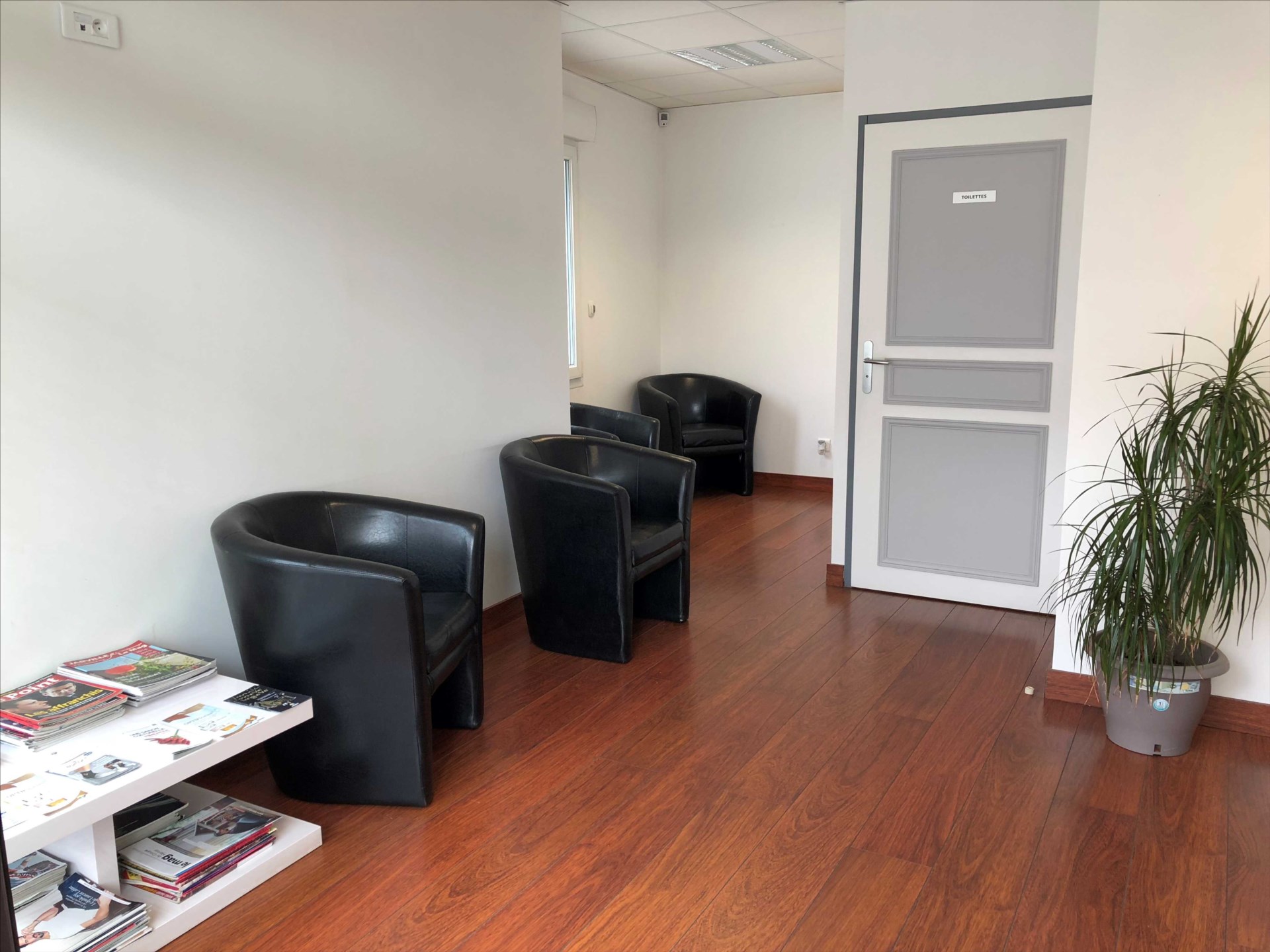 LOCAL PROFESSIONEL DANS MAISON MEDICALE, rue de la république Jarville