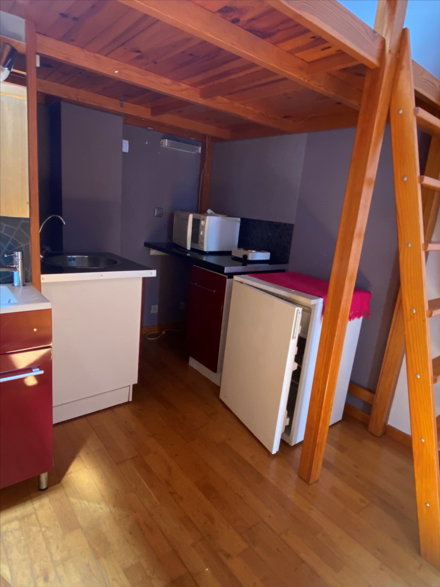 NANCY quartier ARTEM – T1 meublé avec mezzanine et coin nuit