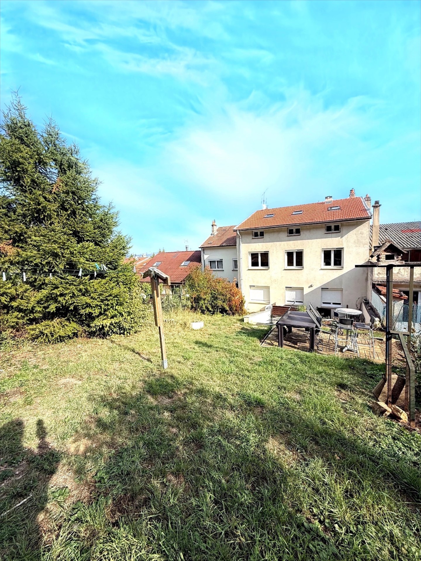 Vandoeuvre Village, limitrophe Houdemont, 4 pièces avec balcon, jardin et garage